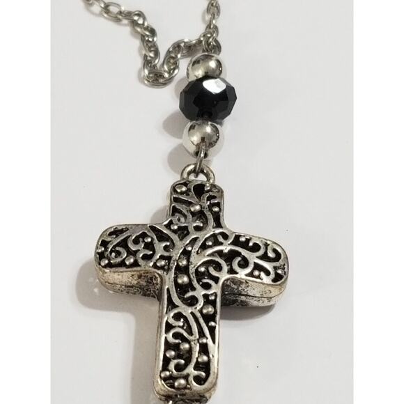 Thirty two inch key or id keeper with a five inch drop for id/keys n171)* - Picture 11 of 16